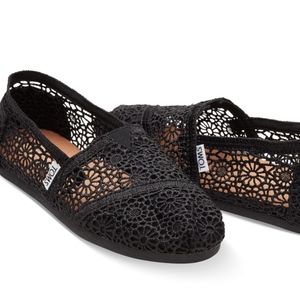 Black Moroccan Crochet Woven Toms